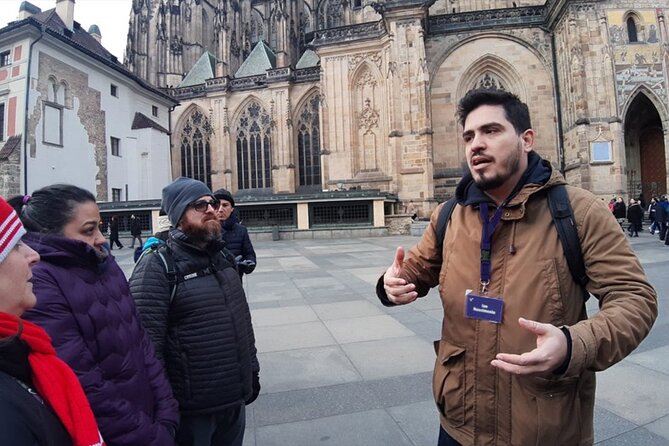 Prague: Old Town and Jewish Quarter Small-Group Tour - Staroměstské náměstí: Old Town Square as your orientation