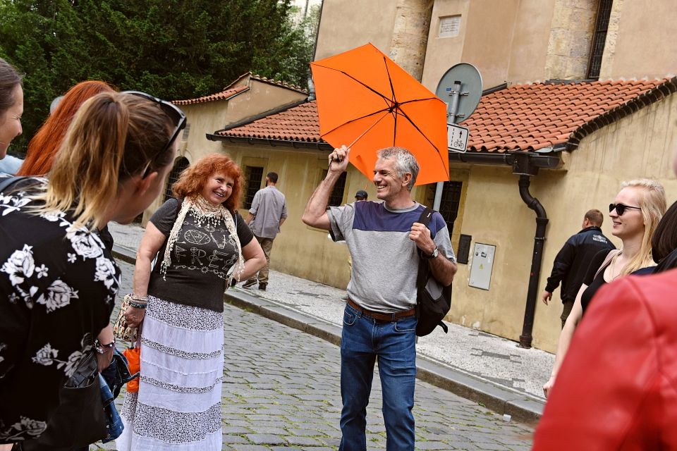Prague: Old Town and Jewish Quarter Tour - Key points before you go