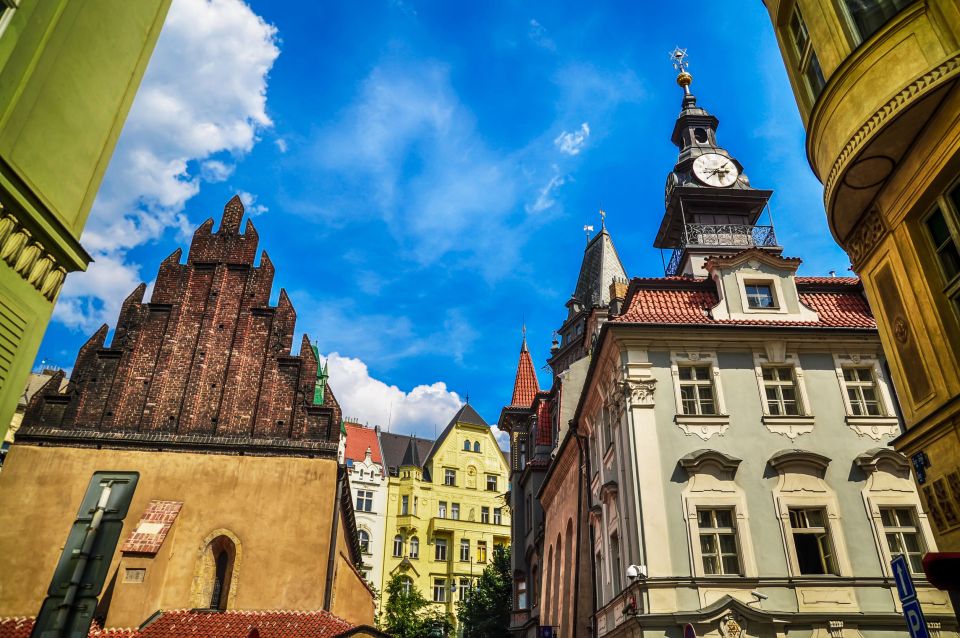 Prague: Old Town and Jewish Quarter Tour - What kind of traveler this suits best