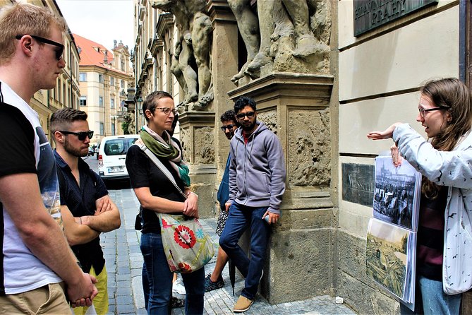 Prague Old Town, Medieval Underground and Dungeon Historical Tour - Where The Tour Starts Near Old Town Square