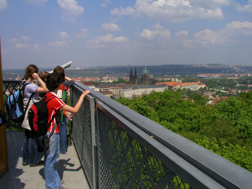 Prague: Petřín Tower and Mirror Maze Entry Ticket - Timing, lines, and how to reach Petřín without making it a chore
