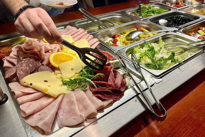 Prague: Sightseeing Boat Cruise with Buffet Dinner - Audio Guide and Wi‑Fi: Use It Without Overthinking