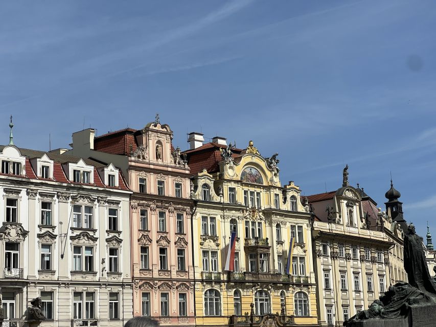 Prague Tour in Spanish - Who this tour fits best