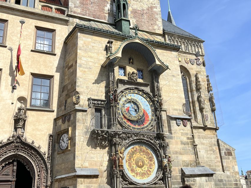 Prague Tour in Spanish - The story timeline: from empires to modern identity