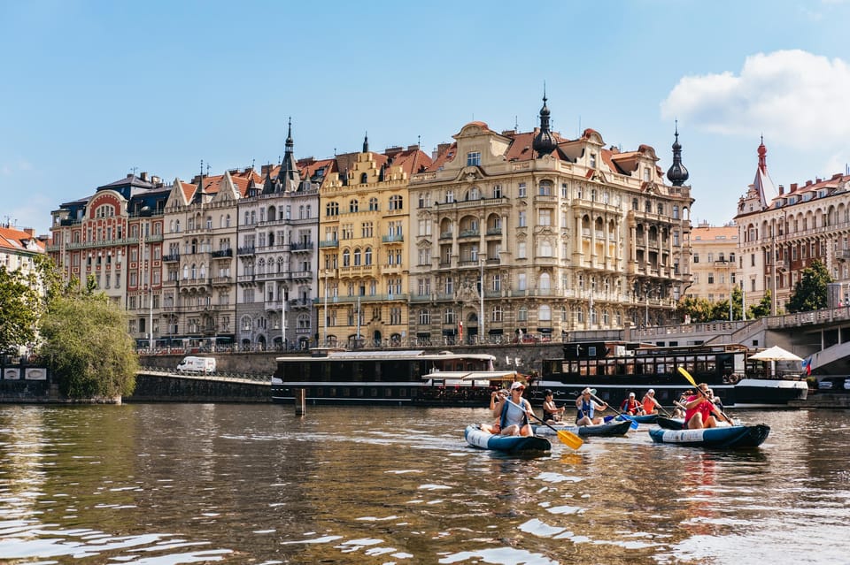 Prague: Vltava River Guided Canoeing Tour - Getting to Cisarska Louka and Stacking the Right Expectations