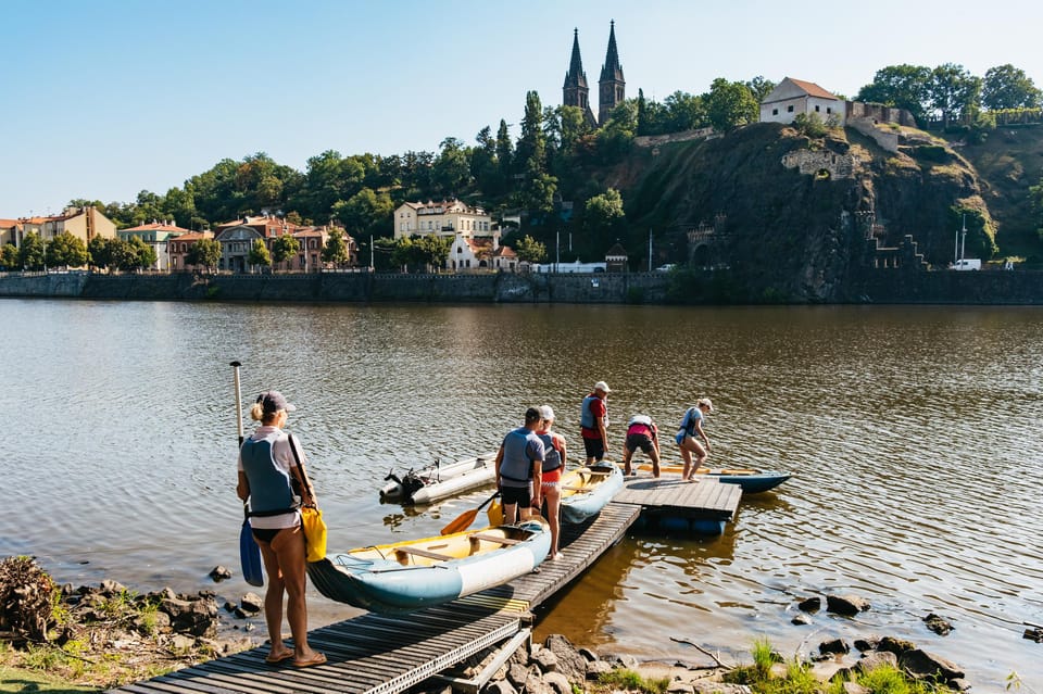 Prague: Vltava River Guided Canoeing Tour - Breaks, Stops, and Why the Pace Works
