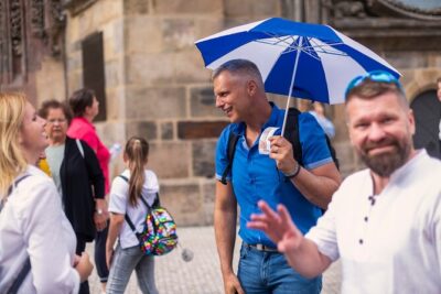 Prague Walking Tour of Old Town, Charles Bridge and Prague Castle - Meeting Point at Get Prague Guide and How the Tour Runs