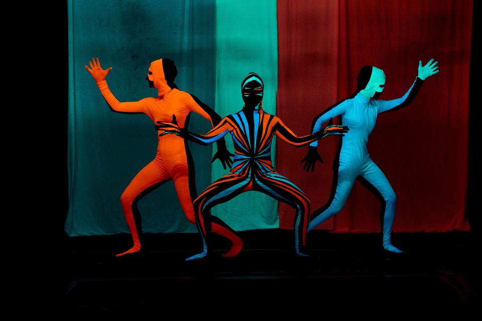 Prague: WOW Show Black Light Theater - Audience interaction: how to get the most out of it