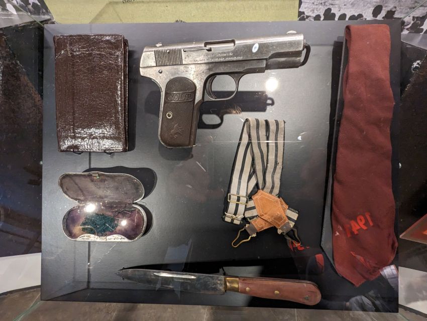 Prague: WWII Guided Tour & The Crypt of Operation Anthropoid - What the 150-minute format feels like