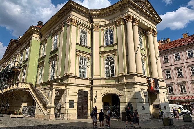 Prague’s TOP Sights - Old Town, Jewish Quarter, Charles Bridge (Tip-based tour) - The Old-New Synagogue: exteriors, golem legend, and what’s not included