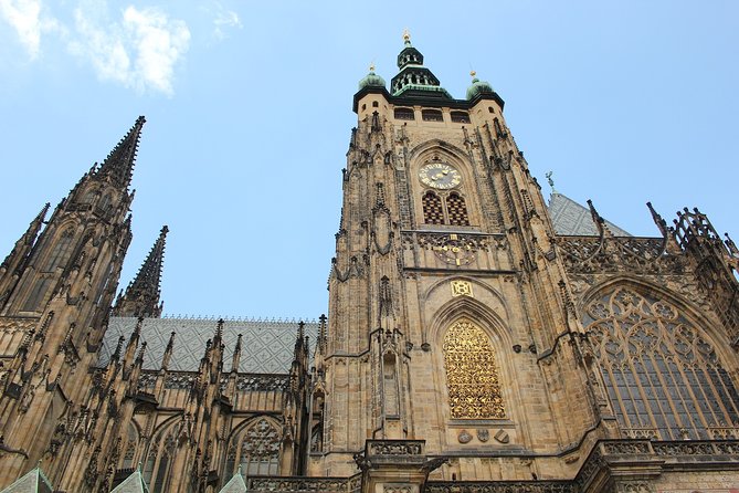 Small-Group Tour of Prague Castle with a local guide - Old Royal Palace: where power sat for centuries (and why it feels different)