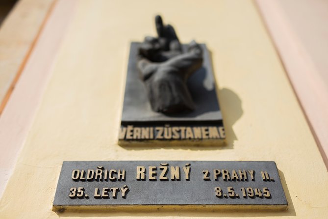 Small-Group World War 2 & Operation Anthropoid Tour in Prague - Stone Bell House and the Sudeten Crisis: Munich Agreement to Protectorate