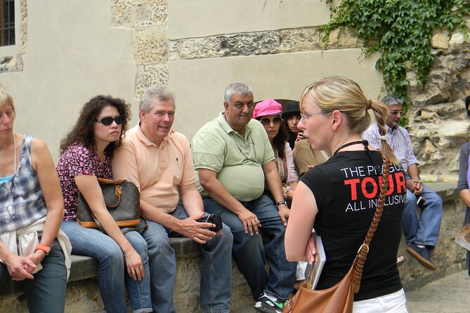 The Prague Tour All Inclusive with Pick up, Boat Trip and Lunch - Old Town Hall, the Astronomical Clock, and Old Town Square