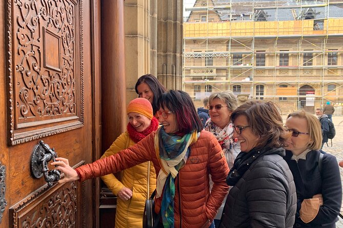 Winter Charm of Prague - private tour with PERSONAL PRAGUE GUIDE - Jewish Quarter Orientation: What You’ll See vs. What Needs a Ticket